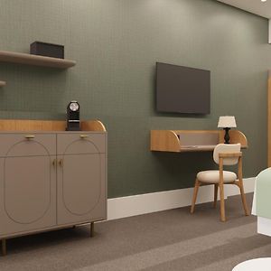 Van Der Valk Hotel Volendam - Recently Renovated